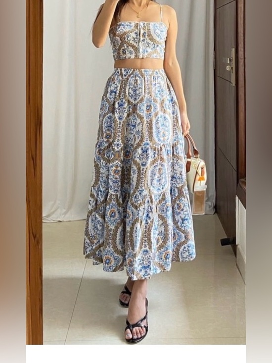 dRA Dresses & Skirts - dRA Los Angeles two piece skirt and top set floral print NWT XS